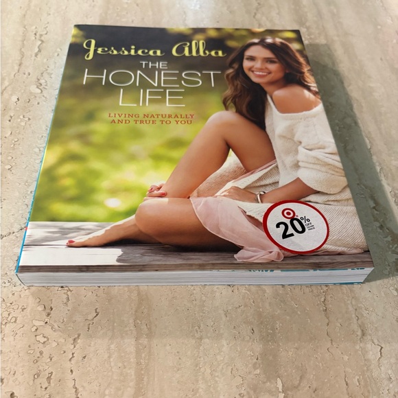 🎄$3 bundled The Honest Life, Jessica Alba (Book) - Picture 9 of 10